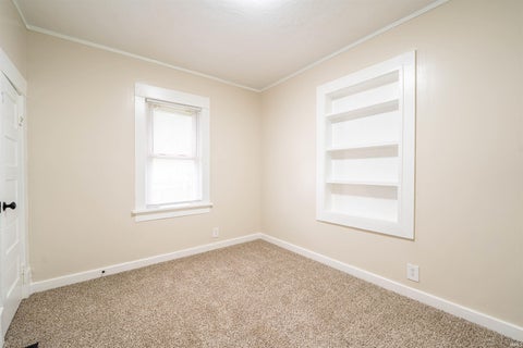 Tiny photo for 2202 S Delawanda Avenue, Muncie, IN 47302 (MLS # 202634665)