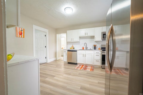 Tiny photo for 2202 S Delawanda Avenue, Muncie, IN 47302 (MLS # 202634665)