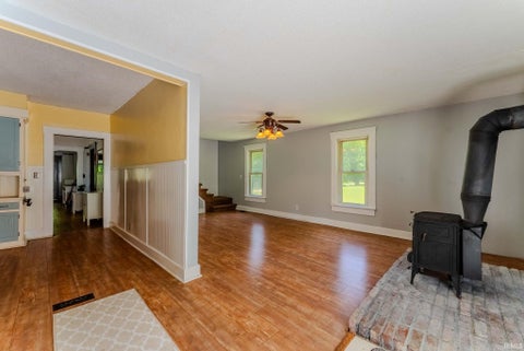 Tiny photo for 5522 S Lincoln Boulevard, Marion, IN 46953 (MLS # 202627462)