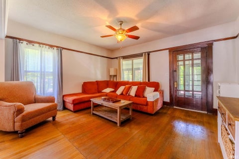 Tiny photo for 5522 S Lincoln Boulevard, Marion, IN 46953 (MLS # 202627462)