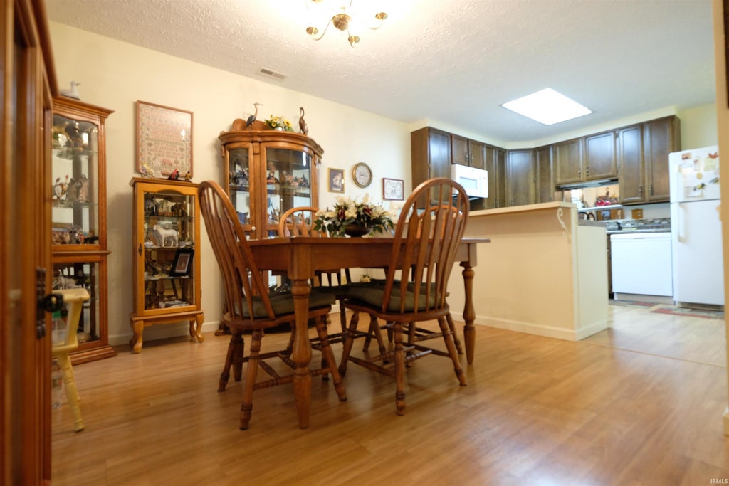 Photo of 1193 E Buckingham Street, Bloomington, IN 47401 (MLS # 202635719)