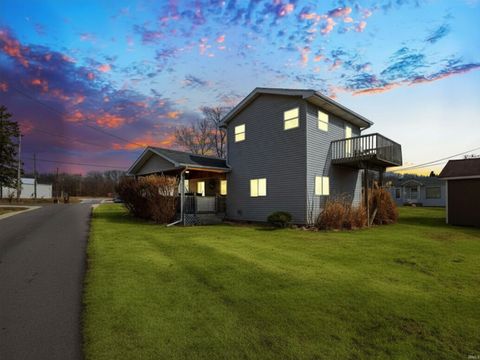 11846 W Lookout Drive Monticello IN 47960