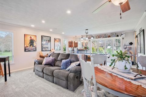 Tiny photo for 3521 Oliene Drive, Kokomo, IN 46902 (MLS # 202612375)