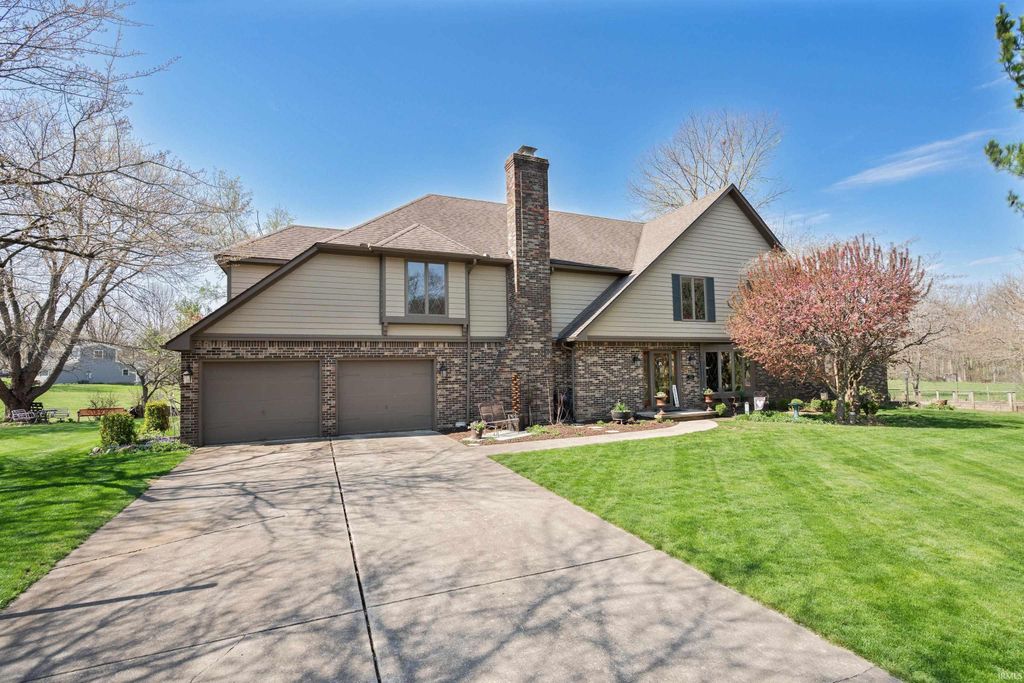 Photo of 3521 Oliene Drive, Kokomo, IN 46902 (MLS # 202612375)