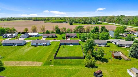 Tiny photo for 72102 Adam Street, Milford, IN 46542 (MLS # 202618703)