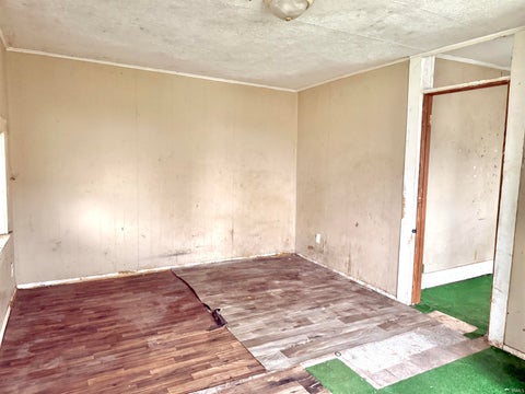 Tiny photo for 1327 S Harrison Street, Shelbyville, IN 46176 (MLS # 202627670)