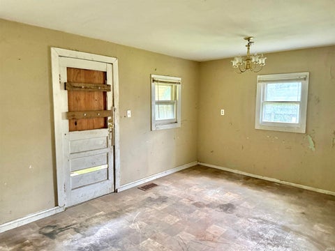 Tiny photo for 1327 S Harrison Street, Shelbyville, IN 46176 (MLS # 202627670)