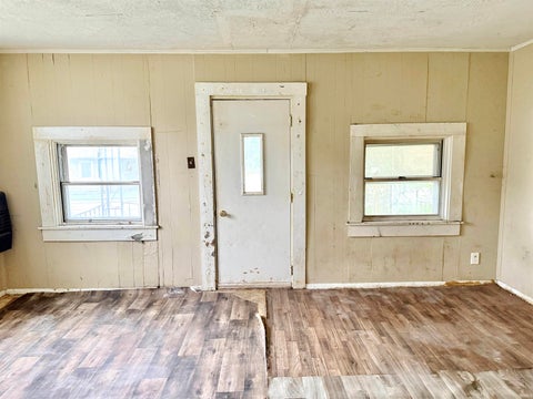 Tiny photo for 1327 S Harrison Street, Shelbyville, IN 46176 (MLS # 202627670)