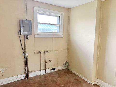 Tiny photo for 1327 S Harrison Street, Shelbyville, IN 46176 (MLS # 202627670)