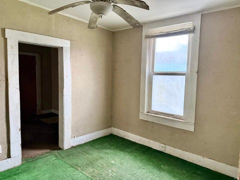 Tiny photo for 1327 S Harrison Street, Shelbyville, IN 46176 (MLS # 202627670)