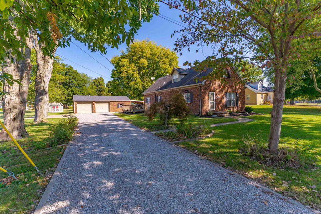 Photo of 2016 Theater Drive, Evansville, IN 47715 (MLS # 202547753)