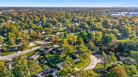 Tiny photo for 4611 Dutchess Lane, Fort Wayne, IN 46835 (MLS # 202643717)