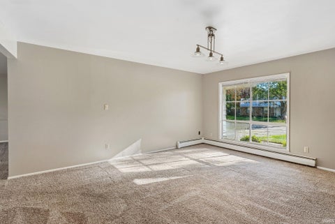 Tiny photo for 4611 Dutchess Lane, Fort Wayne, IN 46835 (MLS # 202643717)
