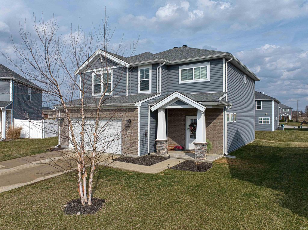 Photo of 3042 Cornerstone Court, Newburgh, IN 47630 (MLS # 202607484)