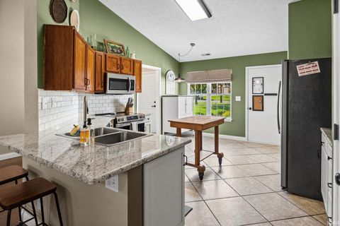 Tiny photo for 50 Rainbow Drive, Rossville, IN 46065 (MLS # 202616975)