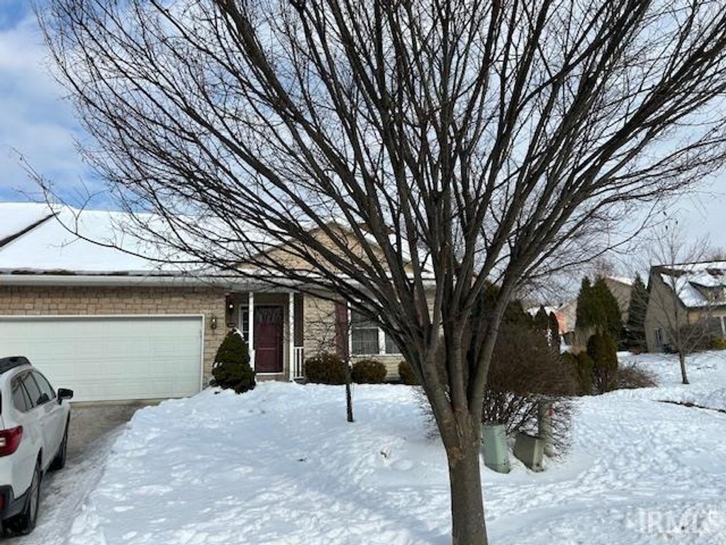 Photo of 1448 W Petal Court, Bloomington, IN 47403 (MLS # 202603774)