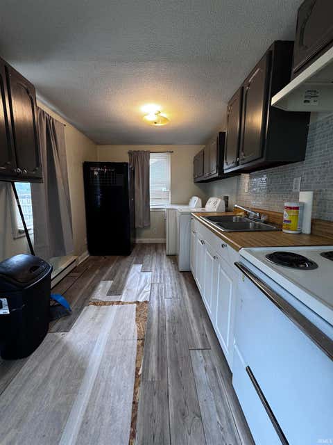 Tiny photo for 933 S 14TH ST ST #935 & 937 S. 14th, New Castle, IN 47362 (MLS # 202624770)
