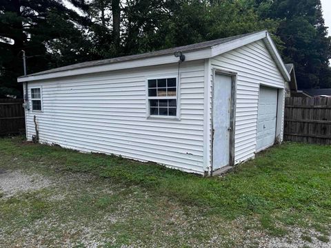 Tiny photo for 933 S 14TH ST ST #935 & 937 S. 14th, New Castle, IN 47362 (MLS # 202624770)