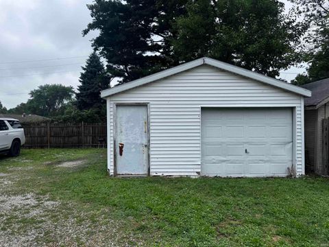 Tiny photo for 933 S 14TH ST ST #935 & 937 S. 14th, New Castle, IN 47362 (MLS # 202624770)