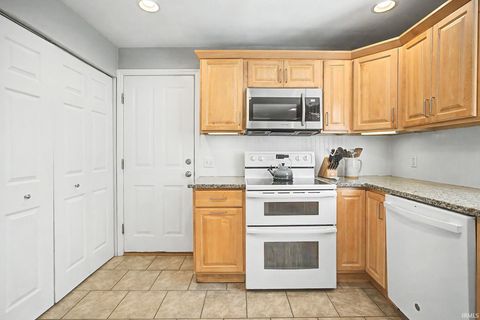 Tiny photo for 2065 S 9th Street, Lafayette, IN 47905 (MLS # 202617179)