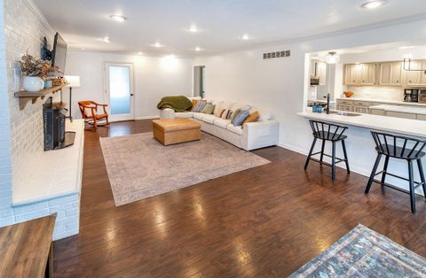 Tiny photo for 10550 Saint Wendel Road, Evansville, IN 47720 (MLS # 202608627)