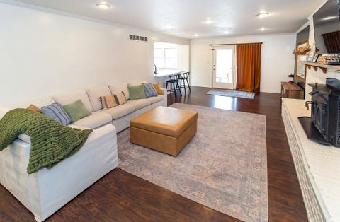 Tiny photo for 10550 Saint Wendel Road, Evansville, IN 47720 (MLS # 202608627)