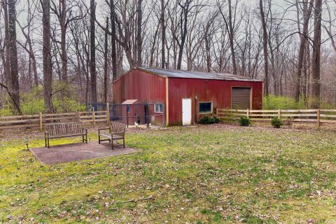 Tiny photo for 10550 Saint Wendel Road, Evansville, IN 47720 (MLS # 202608627)