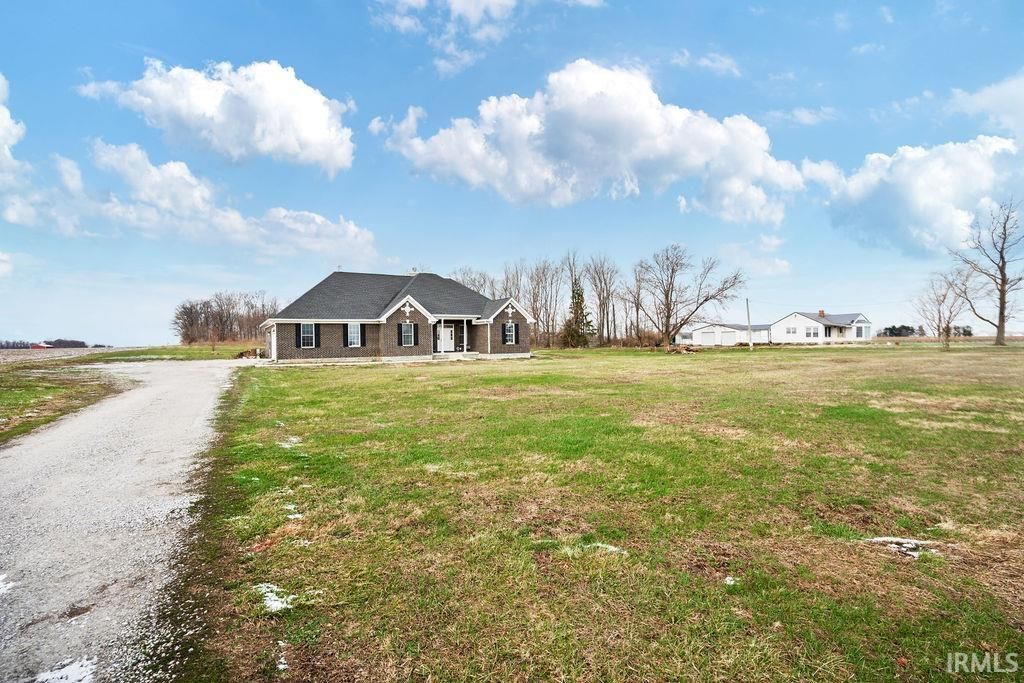 Photo of 8560 S 200 EAST, Walton, IN 46994 (MLS # 202608899)
