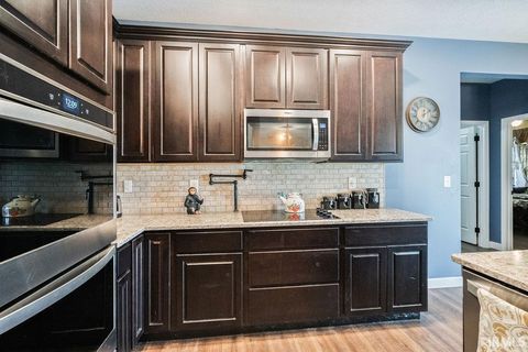 Tiny photo for 8560 S 200 EAST, Walton, IN 46994 (MLS # 202608899)