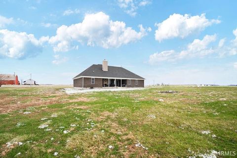 Tiny photo for 8560 S 200 EAST, Walton, IN 46994 (MLS # 202608899)