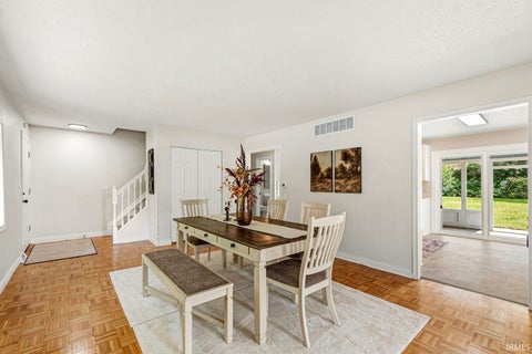 Tiny photo for 52020 Justine Drive, South Bend, IN 46628 (MLS # 202643823)
