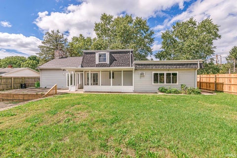 Tiny photo for 52020 Justine Drive, South Bend, IN 46628 (MLS # 202643823)