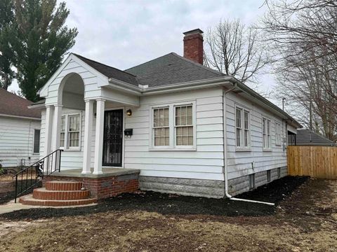 Tiny photo for 701 S Jay Street, Kokomo, IN 46901 (MLS # 202606326)