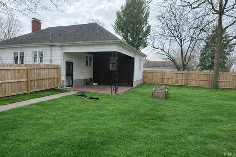 Tiny photo for 701 S Jay Street, Kokomo, IN 46901 (MLS # 202606326)