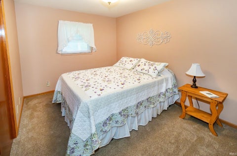 Tiny photo for 31 W Bujey Drive, Evansville, IN 47710 (MLS # 202633064)