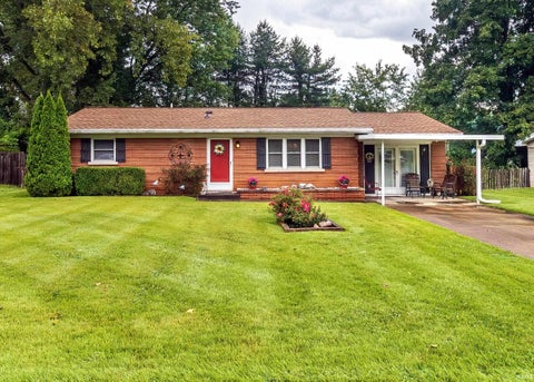 Tiny photo for 31 W Bujey Drive, Evansville, IN 47710 (MLS # 202633064)