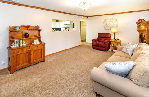 Tiny photo for 31 W Bujey Drive, Evansville, IN 47710 (MLS # 202633064)