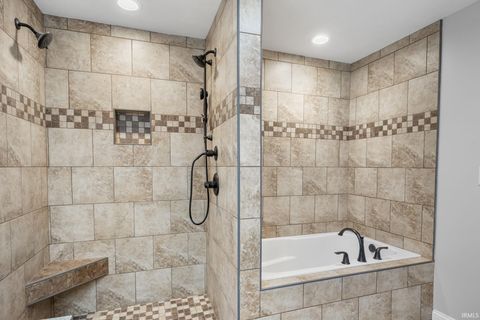 Tiny photo for 1800 E 430 S Road, Lafayette, IN 47909 (MLS # 202542417)