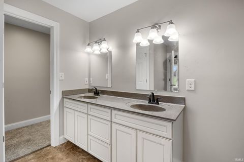 Tiny photo for 1800 E 430 S Road, Lafayette, IN 47909 (MLS # 202542417)