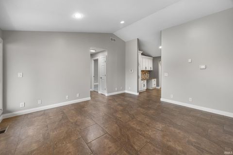 Tiny photo for 1800 E 430 S Road, Lafayette, IN 47909 (MLS # 202542417)