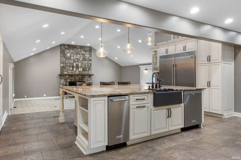 Tiny photo for 1800 E 430 S Road, Lafayette, IN 47909 (MLS # 202542417)