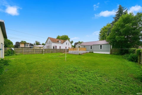 Tiny photo for 206 W Prairie Street, Leesburg, IN 46538 (MLS # 202624780)
