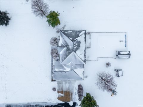 Tiny photo for 2106 S 150 East Road, Peru, IN 46970 (MLS # 202603457)