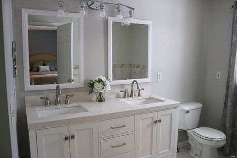 Tiny photo for 2106 S 150 East Road, Peru, IN 46970 (MLS # 202603457)