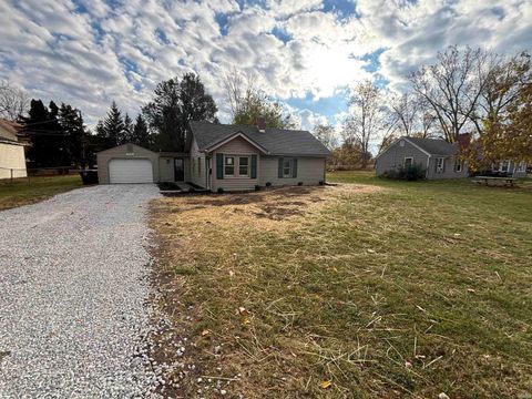 Photo of 7205 Beaty Avenue, Fort Wayne, IN 46809 (MLS # 202544225)