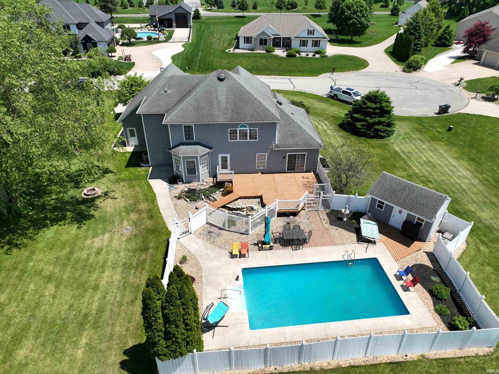 Photo of 51935 Copperfield Court, Granger, IN 46530 (MLS # 202620781)