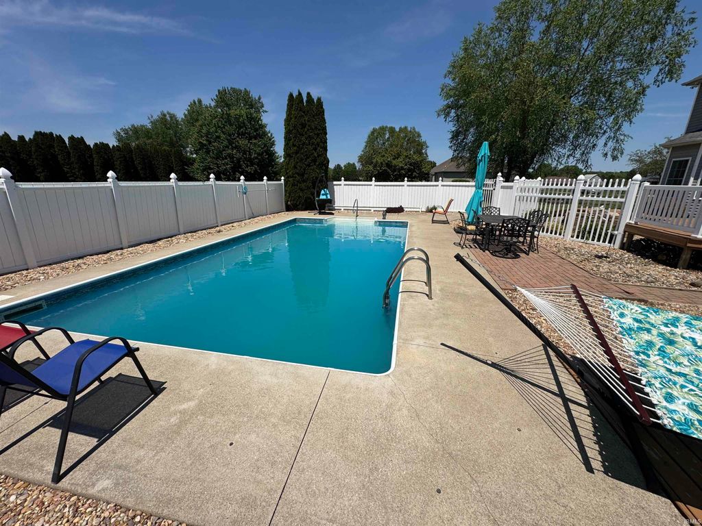 Photo of 51935 Copperfield Court, Granger, IN 46530 (MLS # 202620781)