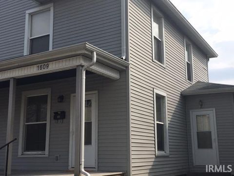 Tiny photo for 1611 Grove Street, Lafayette, IN 47905 (MLS # 202608439)