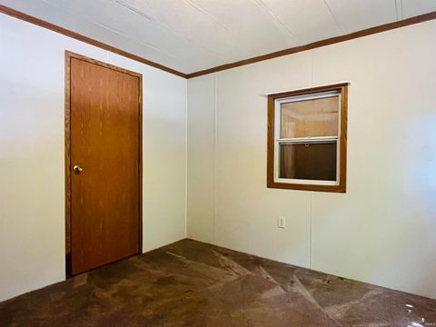 Tiny photo for 2389 S Wallick Road, Peru, IN 46970 (MLS # 202535061)