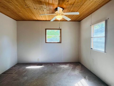 Tiny photo for 2389 S Wallick Road, Peru, IN 46970 (MLS # 202535061)